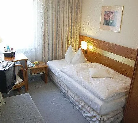 Airport Hotel Tanne